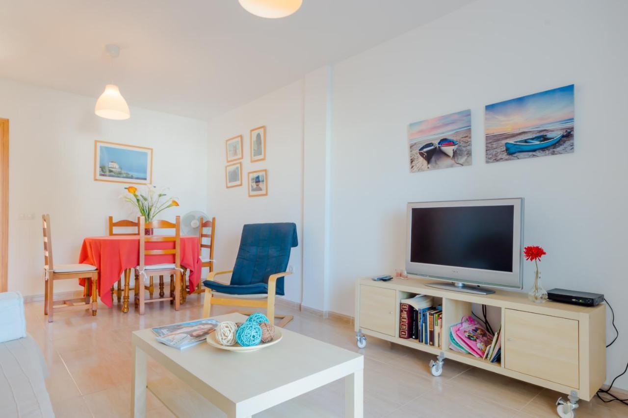 Apartamentos Rotonda Conil De La Frontera Esterno foto