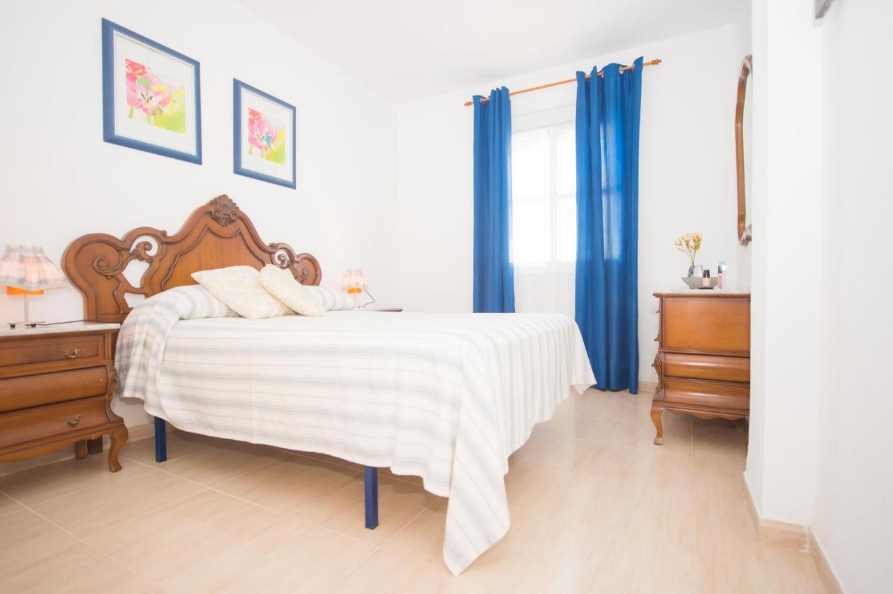 Apartamentos Rotonda Conil De La Frontera Esterno foto
