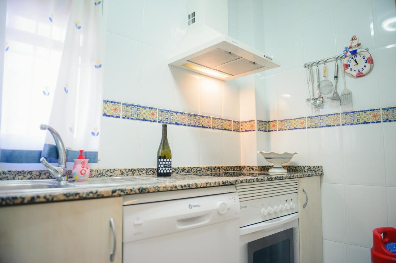 Apartamentos Rotonda Conil De La Frontera Esterno foto