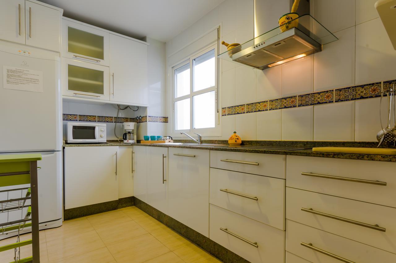 Apartamentos Rotonda Conil De La Frontera Esterno foto
